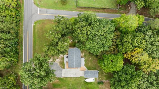 6245 Glenns RD, Gloucester, VA 23061