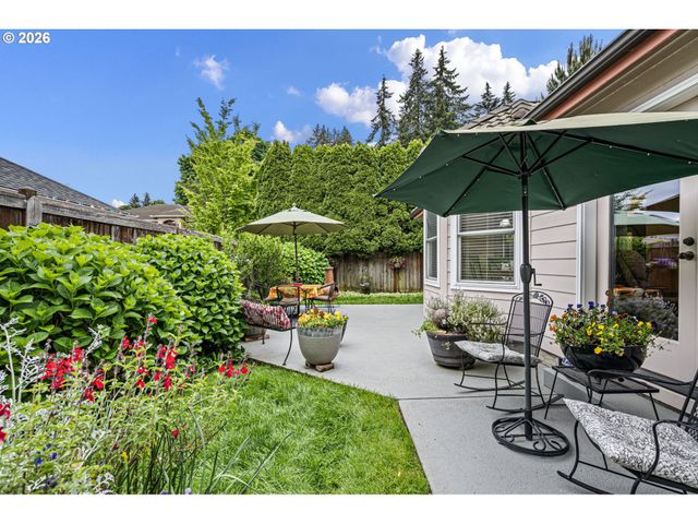 2101 KINGFISHER Way, Eugene, OR 97401