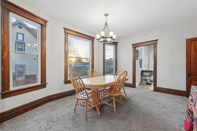 206 3rd Street NE, Mitchellville, IA 50169