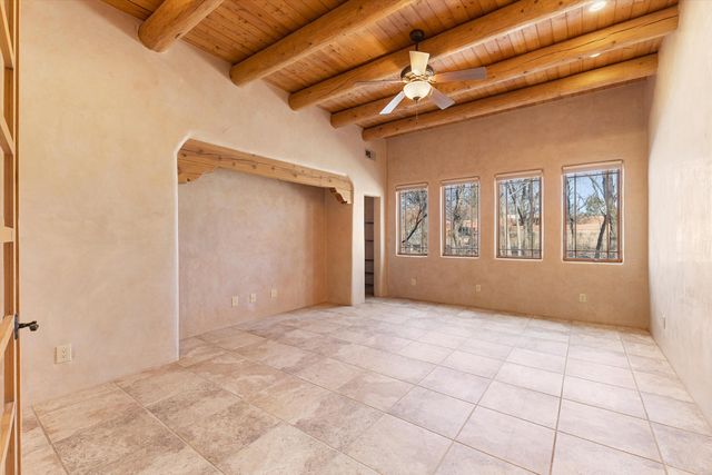 3 Calle De Los Howard, Corrales, NM 87048