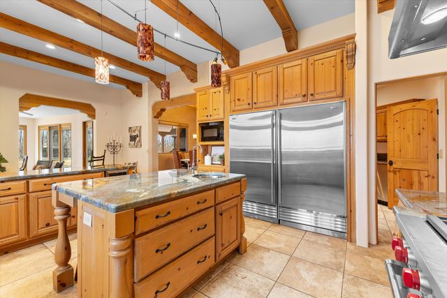 3 Calle De Los Howard, Corrales, NM 87048