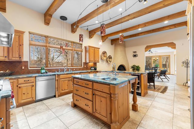 3 Calle De Los Howard, Corrales, NM 87048