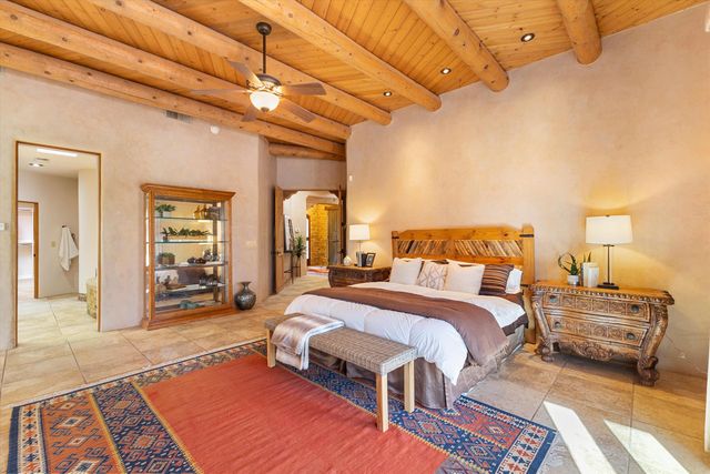 3 Calle De Los Howard, Corrales, NM 87048