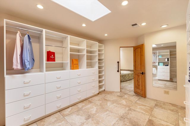 3 Calle De Los Howard, Corrales, NM 87048