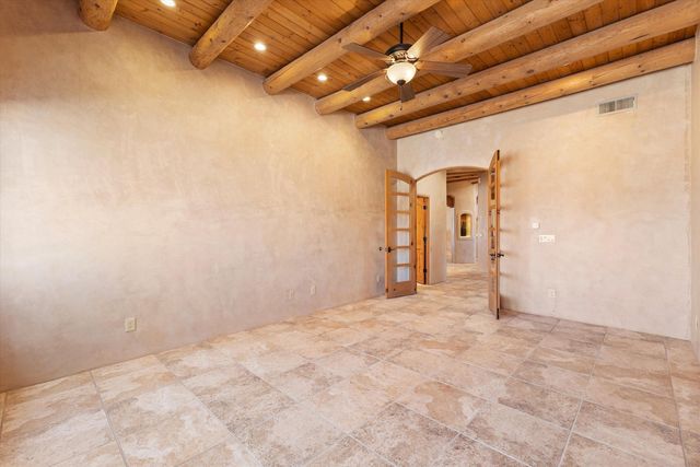 3 Calle De Los Howard, Corrales, NM 87048
