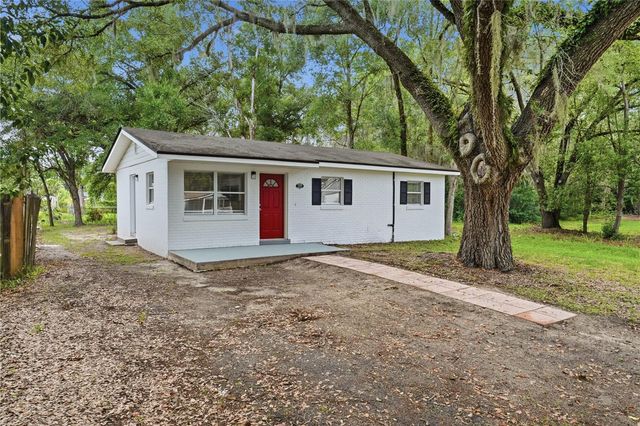 1009 NEBRASKA STREET, Leesburg, FL 34748
