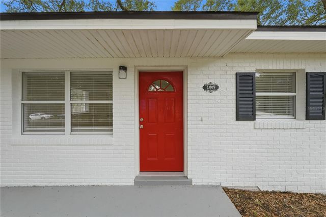 1009 NEBRASKA STREET, Leesburg, FL 34748