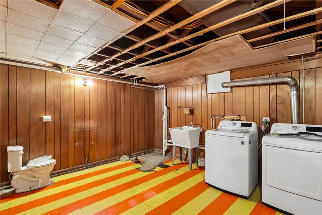 1244 Edgemont Street, Des Moines, IA 50315