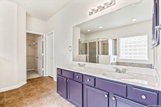 437 STONEBROOK DR, Cibolo, TX 78108