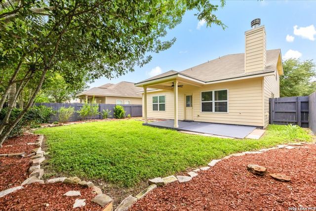 437 STONEBROOK DR, Cibolo, TX 78108