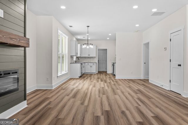 1113 Cornwall Drive, Madison, GA 30650