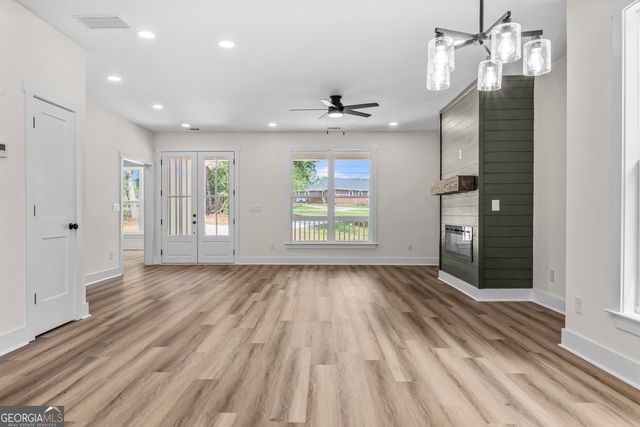 1113 Cornwall Drive, Madison, GA 30650