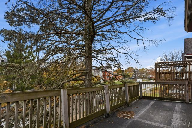 1820 Kinney Avenue, Cincinnati, OH 45207