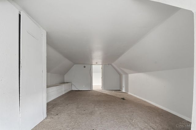 1820 Kinney Avenue, Cincinnati, OH 45207