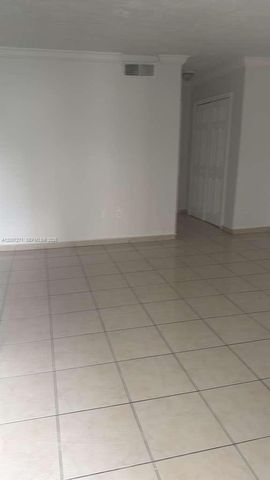 1655 W 44th Pl 451, Hialeah, FL 33012