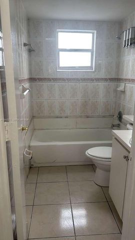 1655 W 44th Pl 451, Hialeah, FL 33012