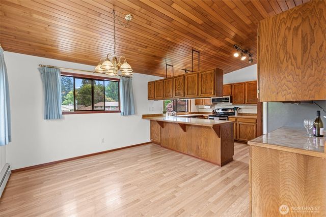 3315 Scenic Drive SE, Auburn, WA 98092