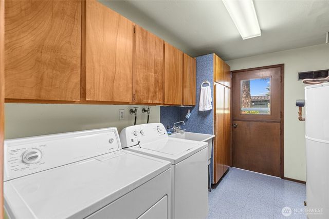 3315 Scenic Drive SE, Auburn, WA 98092