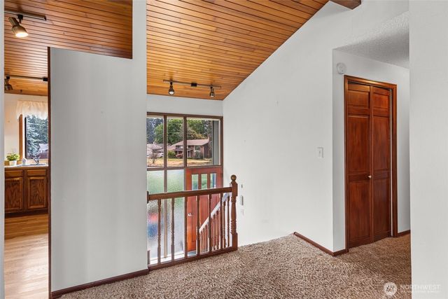 3315 Scenic Drive SE, Auburn, WA 98092