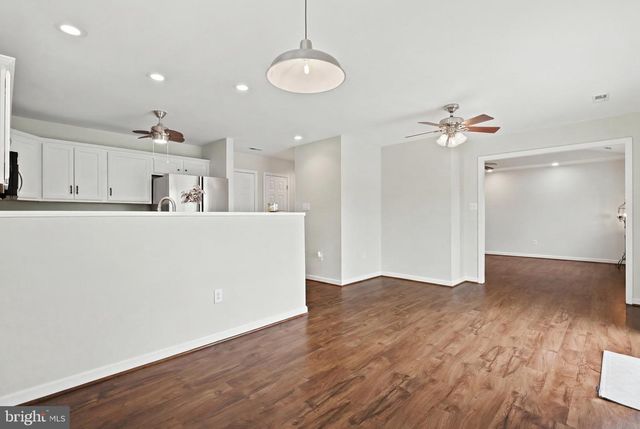 1915 READUS RD, Edinburg, VA 22824