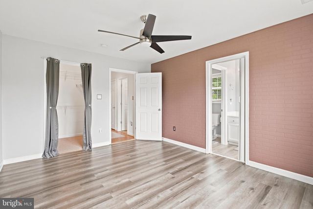 1915 READUS RD, Edinburg, VA 22824