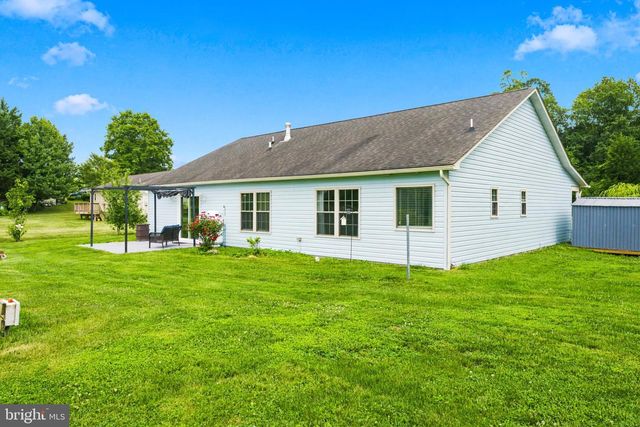 1915 READUS RD, Edinburg, VA 22824
