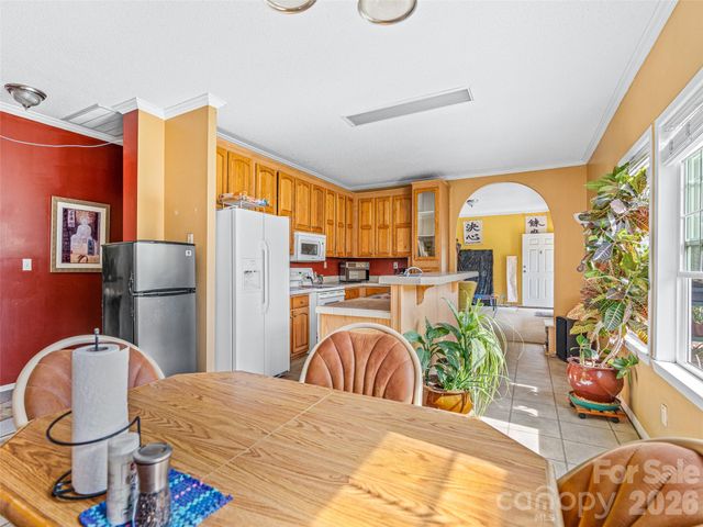 12 Jackson Cove Road, Leicester, NC 28748