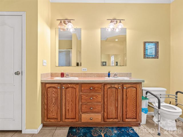 12 Jackson Cove Road, Leicester, NC 28748