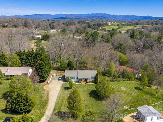 12 Jackson Cove Road, Leicester, NC 28748