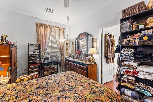 3212 Hill Valley Street, Las Vegas, NV 89129