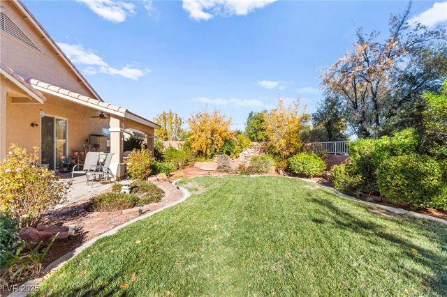 3212 Hill Valley Street, Las Vegas, NV 89129