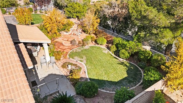 3212 Hill Valley Street, Las Vegas, NV 89129