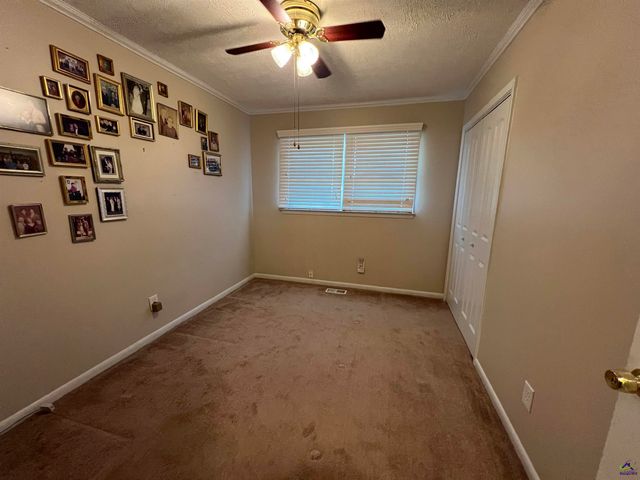 215 Kimberly Road, Warner Robins, GA 31088