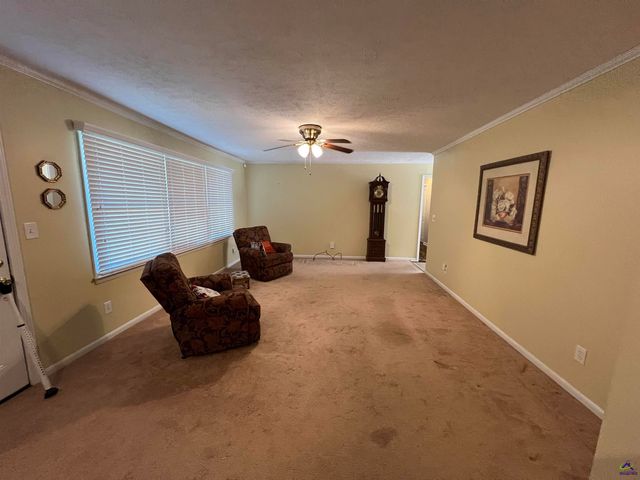 215 Kimberly Road, Warner Robins, GA 31088