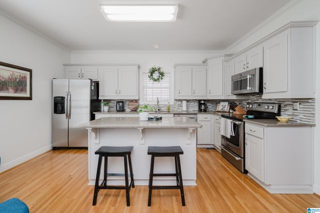 321 CEDAR HILL DRIVE, Birmingham, AL 35242