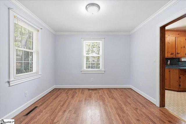 31 Blackburn Street, Greenville, SC 29607
