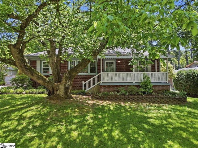 31 Blackburn Street, Greenville, SC 29607