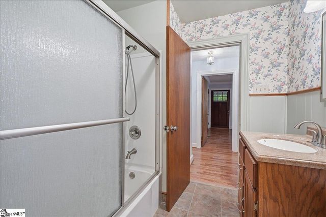 31 Blackburn Street, Greenville, SC 29607
