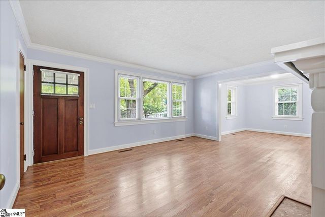 31 Blackburn Street, Greenville, SC 29607