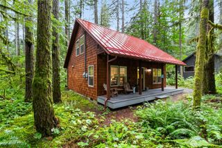 7493 Miller Way, Deming, WA 98244