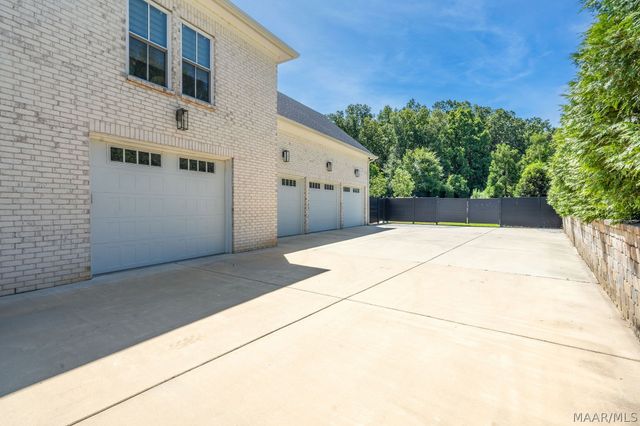 28 Waters Lane, Pike Road, AL 36064