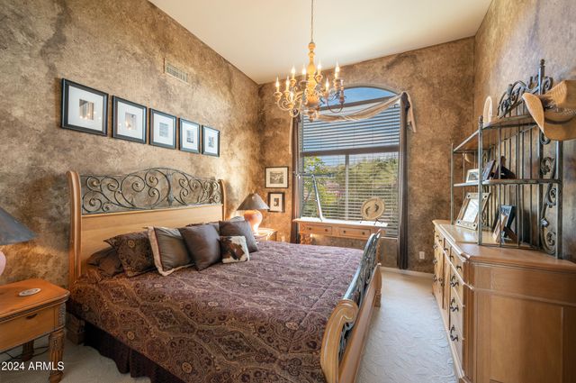 10326 E BUCKSKIN Trail, Scottsdale, AZ 85255