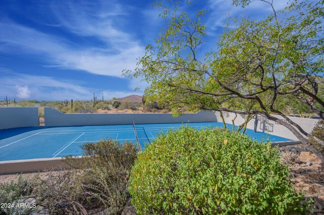 10326 E BUCKSKIN Trail, Scottsdale, AZ 85255