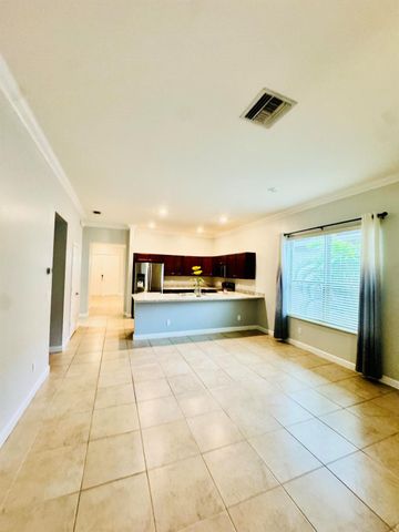 1807 Berkshire Circle SW, Vero Beach, FL 32968