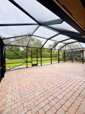 1807 Berkshire Circle SW, Vero Beach, FL 32968