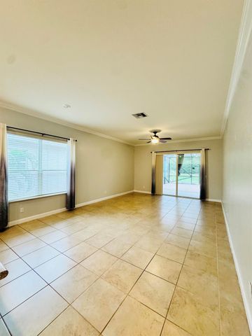 1807 Berkshire Circle SW, Vero Beach, FL 32968