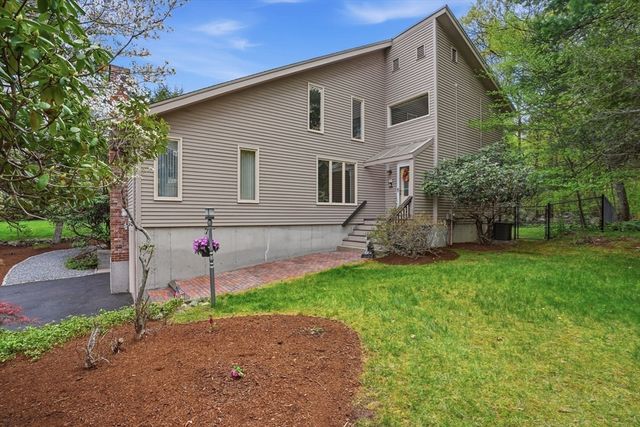 202 Hampton Road, Sharon, MA 02067