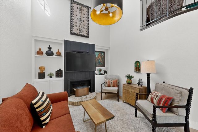 3016 Matterhorn Drive, Bedford, TX 76021