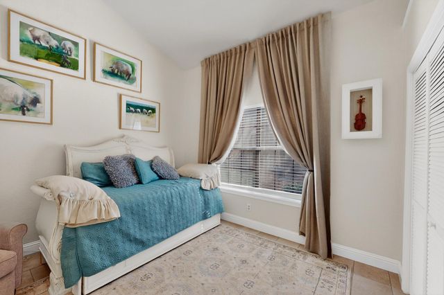 3016 Matterhorn Drive, Bedford, TX 76021