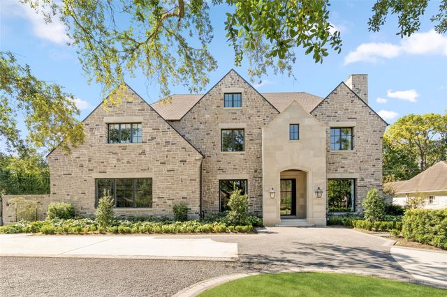 811 Creek Wood Way, Houston, TX 77024
